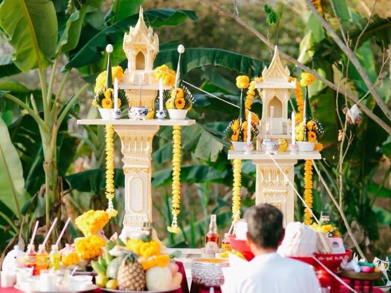 ตั้งศาลพระภูมิเจ้าที่